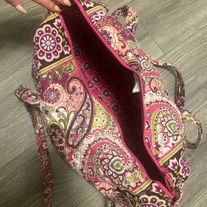 VERA BRADLEY DUFFEL BAG